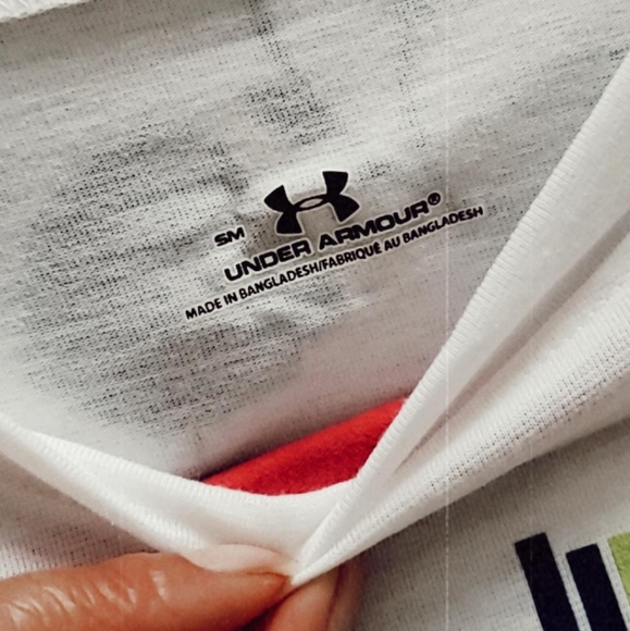 Under Armour T-shirt - Picture 5 of 6
